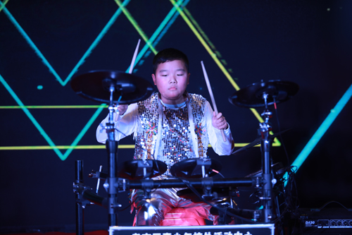 1551754314938442.jpg 大禹漢光2018年“同心同行,共創未來”主題年會圓滿成功