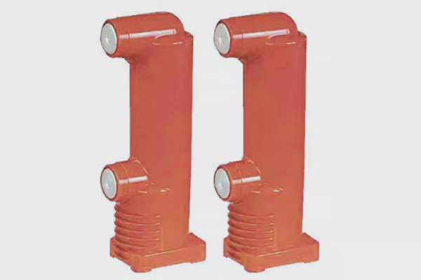 戶外固封極柱產(chǎn)品實(shí)拍圖2